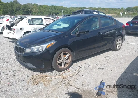 2018 Kia Forte S из США, поврежденный, VIN 3KPFL4A73JE175422